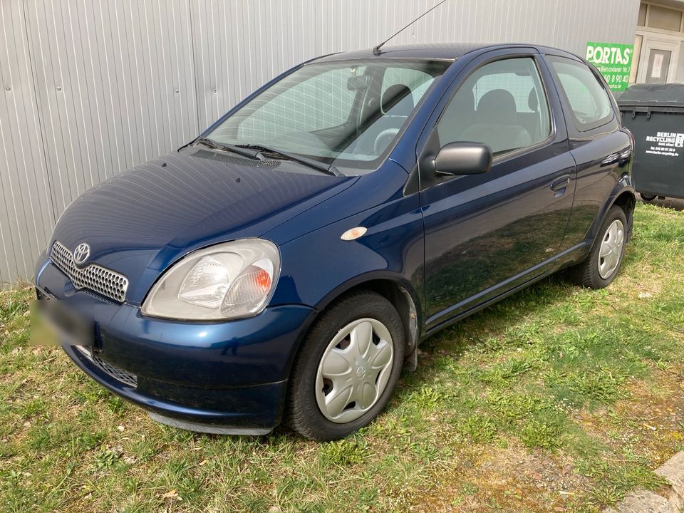 Toyota Yaris in Hoppegarten