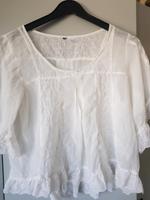 Top, Bluse, transparent , Lochstickerei Bayern - Nittendorf  Vorschau