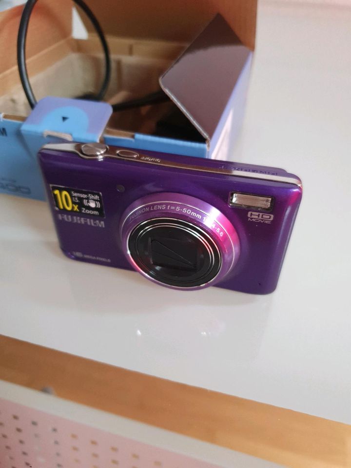 Fujifilm Finepix T400 Digitalkamera in Leverkusen