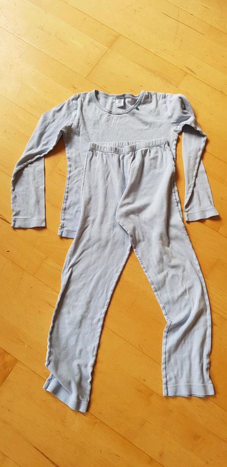 Petit bateau Pyjama 10a 138 (Gr 128/134) gestreift lila-hellblau in Stuttgart