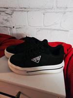 Damen Sport Schuhe  zu verkaufen Essen-West - Frohnhausen Vorschau