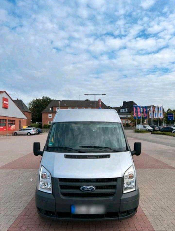 Ford Transit hohes Dach 9 Sitze in Pinneberg