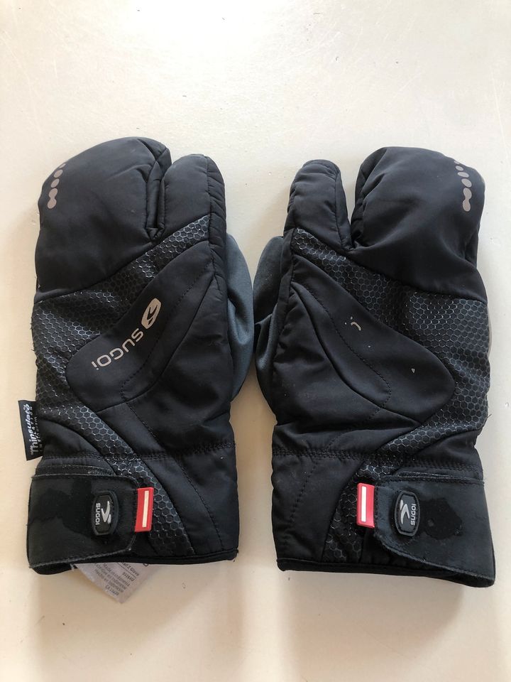 Sugoi Handschuhe Pinguin Firewall Z Winter Glove L Thinsulate in Frankfurt am Main