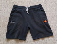 Shorts von "ellesse " Gr. S Niedersachsen - Lohne (Oldenburg) Vorschau