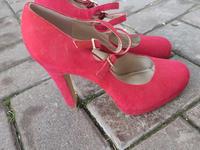 Rote High Heels Niedersachsen - Göttingen Vorschau