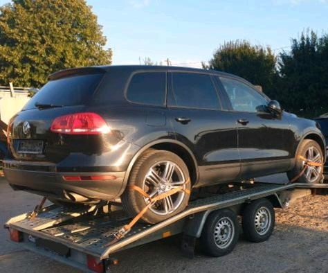 Transporte, Autotransporte, Baumaschinentransporte, Überführung in Schönebeck (Elbe)