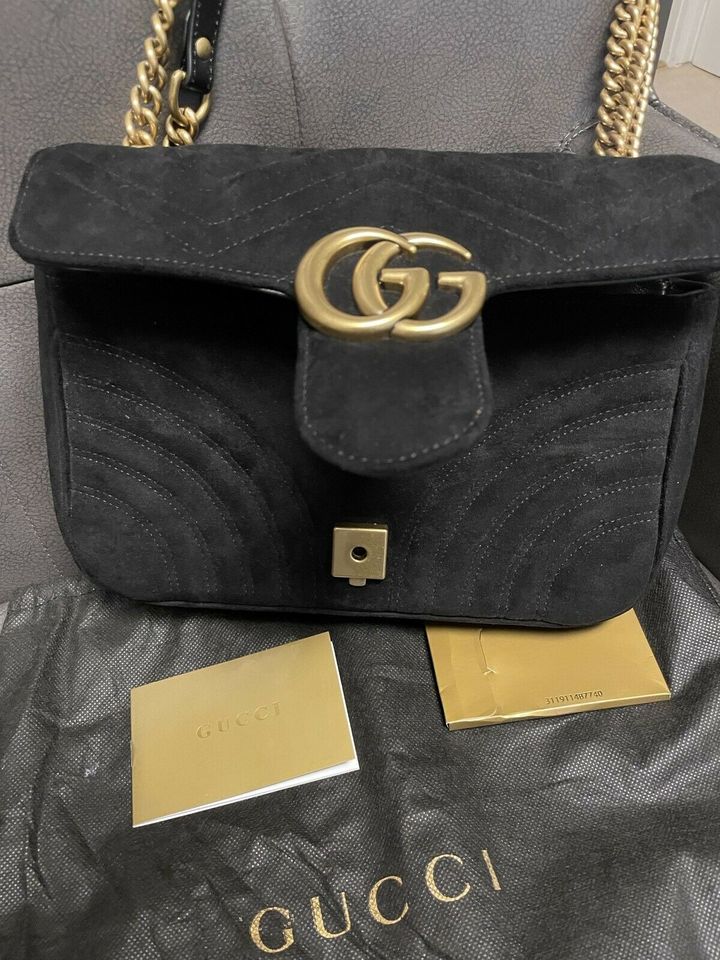 Gucci Marmont Tasche schwarz samt wie Neu in München - Hadern | eBay  Kleinanzeigen ist jetzt Kleinanzeigen