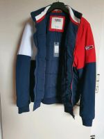 Tommy Jeans Winter Jacke  Neu mit Etikett. Niedersachsen - Delmenhorst Vorschau