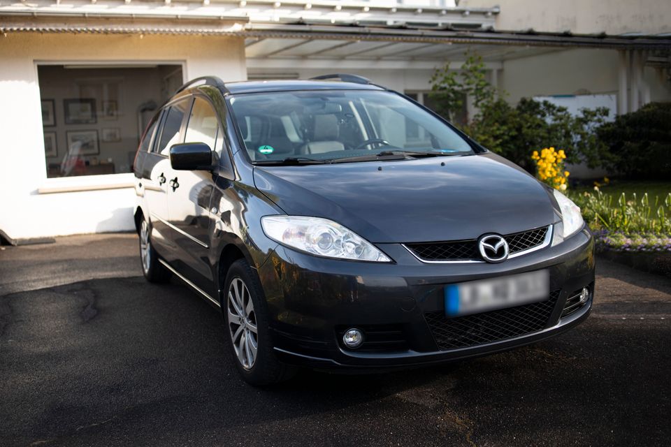 Verkaufe ein Familienauto Mazda 5 2.0 (2007). in Stuttgart