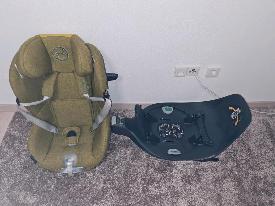 Autositz Cybex Sirona Z i-size in Euerbach