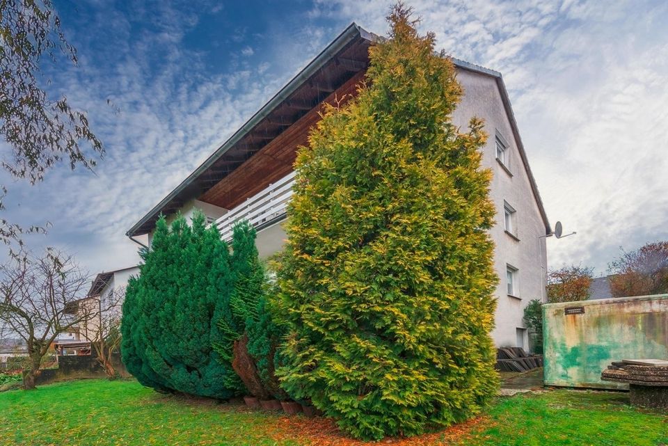 Dreifamilienhaus in Arnsberg-Holzen. Ideal als Mehrgenerationenhaus oder Kapitalanleger in Arnsberg