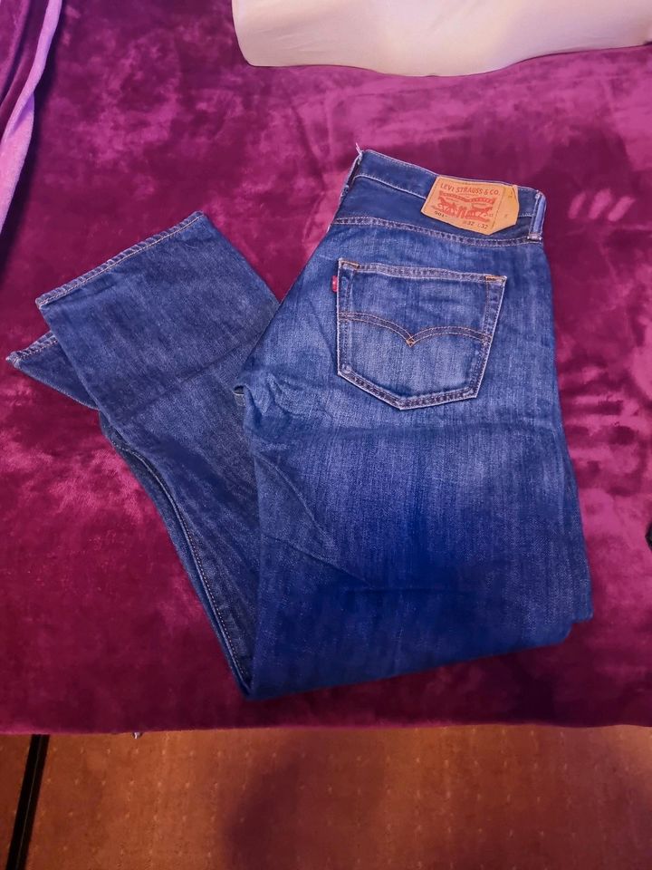 3 x Levi's Strauß Jeans(3Hosen) in Neuenrade