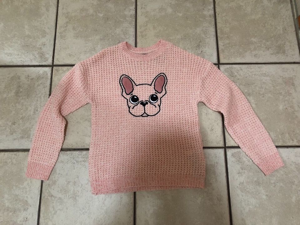 Kinderkleidung Pullover NEU in Merzenich