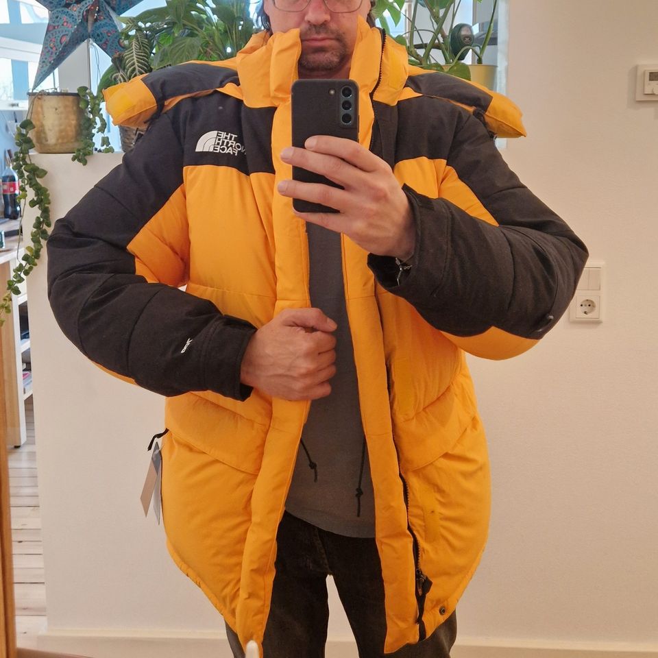 North Face 94 Retro Himalayan Daunen-Parka M summit gold NEU in Saarbrücken