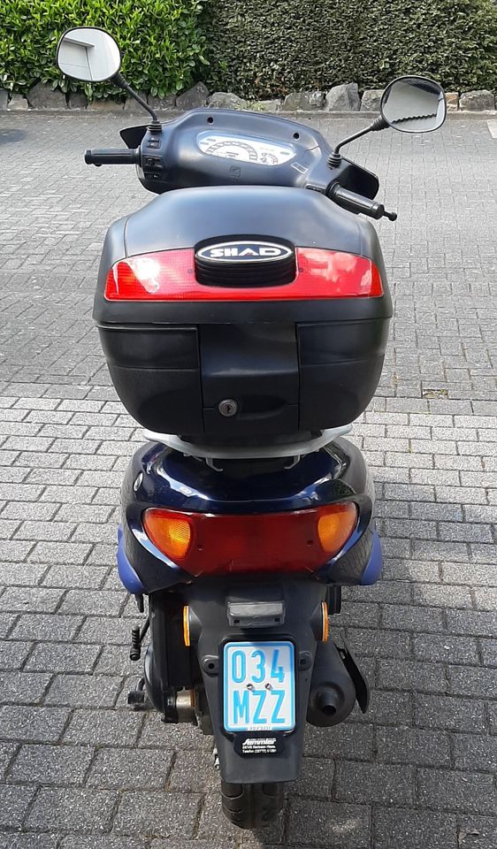 Honda Roller Bali AF32 BJ 2000 mit nur 4437km in Dillenburg