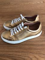 Hugo Boss goldene Sneaker Turnschuhe Halbschuhe Damen Baden-Württemberg - Böblingen Vorschau