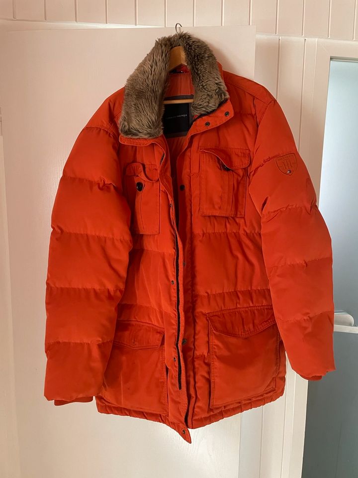 Winterjacke Herren Tommy hilfiger orange XXXL in München