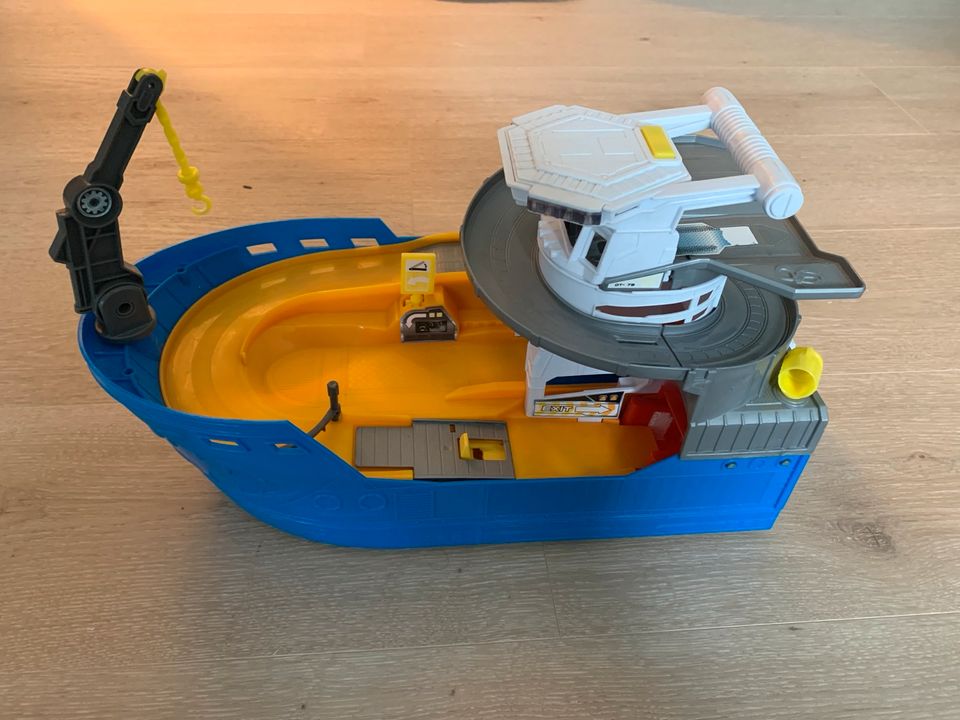 Dickie Toys Shark Attack Spielzeugboot für kleine Autos in Eltville