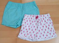 2 kurze Hosen Shorts Größe 110/116 Bayern - Hemau Vorschau