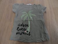 **TOP-SCHNÄPPCHEN** H&M Shirt Tshirt Gr. 98 104 Palme Sommer grün Hessen - Maintal Vorschau