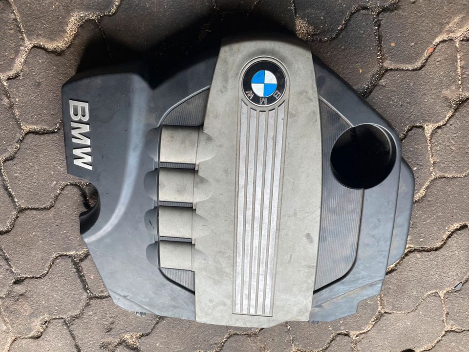Motorabdeckung BMW E90 05- 