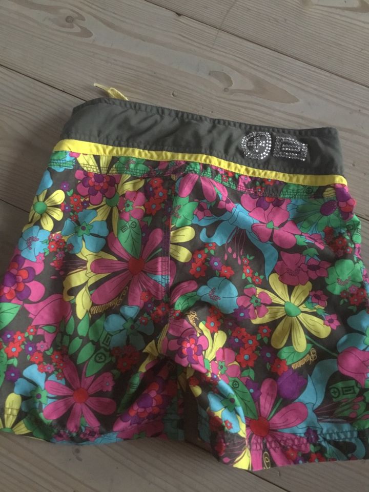 Plusminus Badeshort  Short Bikini in Königsbrunn