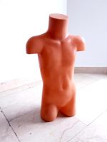 Schaufensterpuppe Kunststofftorso  Höhe : 56cm Sachsen-Anhalt - Aschersleben Vorschau