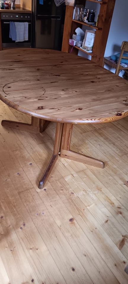 Esszimmer Tisch Holz in Poppenhausen