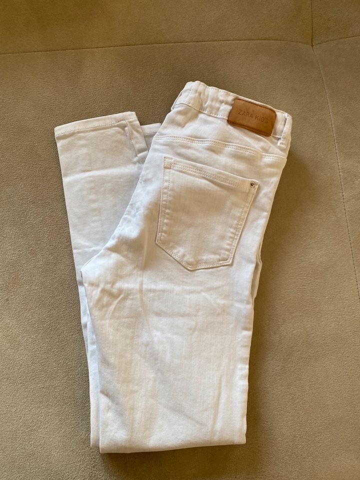 ZARA KIDS Jeans Gr. 152 in Reichersbeuern