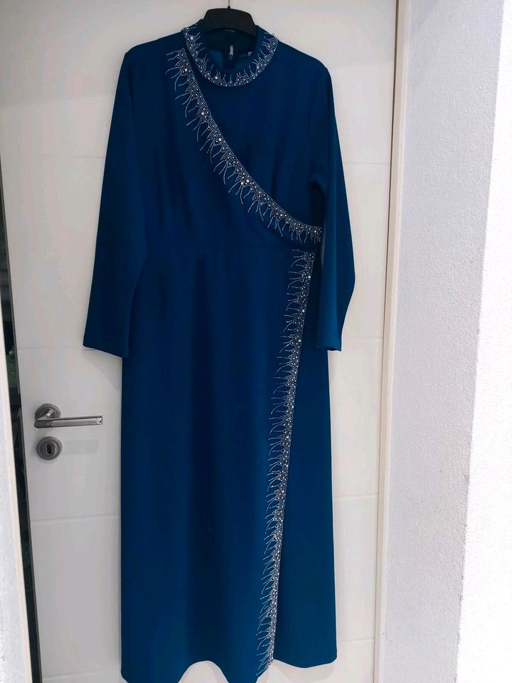 Damenkleid tesettür Elbise Neu gr 48 in Fulda