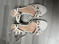 Weiße Esprit Sandalen / Pumps - Größe 38 - TOP-Zustand! Nordrhein-Westfalen - Hiddenhausen Vorschau