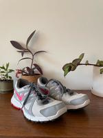 Weiß grau pinke Sportschuhe NIKE gr.38.5 München - Untergiesing-Harlaching Vorschau