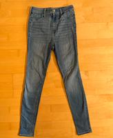 Hollister - Jeans - blau - Damen - Größe 27/28 Nordrhein-Westfalen - Bestwig Vorschau