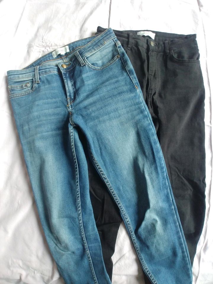 2 Damenjeans Mango Gr. 36/38 in Berlin