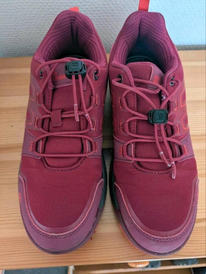 Jack Wolfskin Damen Schuhe gr.36 Neuwertig einmal getragen in Düsseldorf