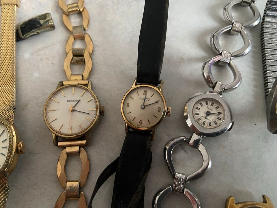 Armbanduhren, Junghans, Aristo, Osco, Ankra, Konvolut, Sammlung in Bremerhaven