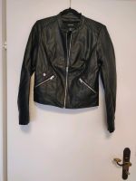 Damen kurze Kunstleder Jacke von Vero Moda Kr. Passau - Passau Vorschau