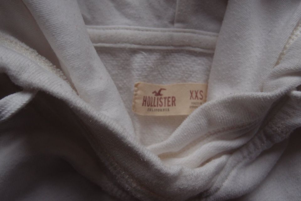 Sweatshirt Hoody Hollister weiß Größe xxs in Overath