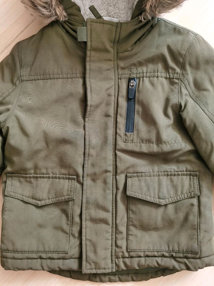 Übergangsjacke windjacke winterjacke gr 98-104 in Berlin