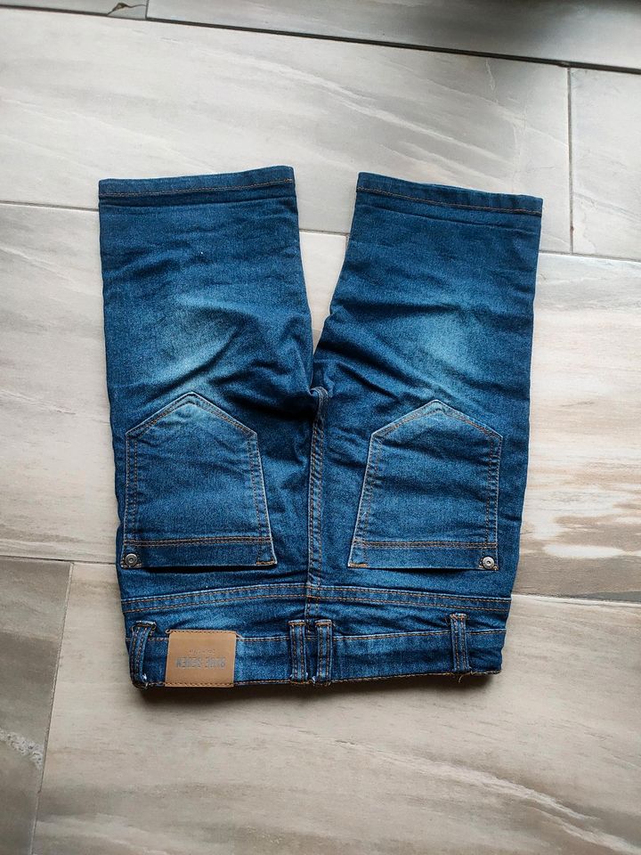 6€ Jeans Shorts Blue seven Größe 122 blau Bund verstellbar in Querfurt