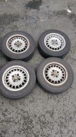 BMW E30 Kanaldeckel Alufelgen 14 Zoll 4x100 Nabendeckel original Nordrhein-Westfalen - Wilnsdorf Vorschau