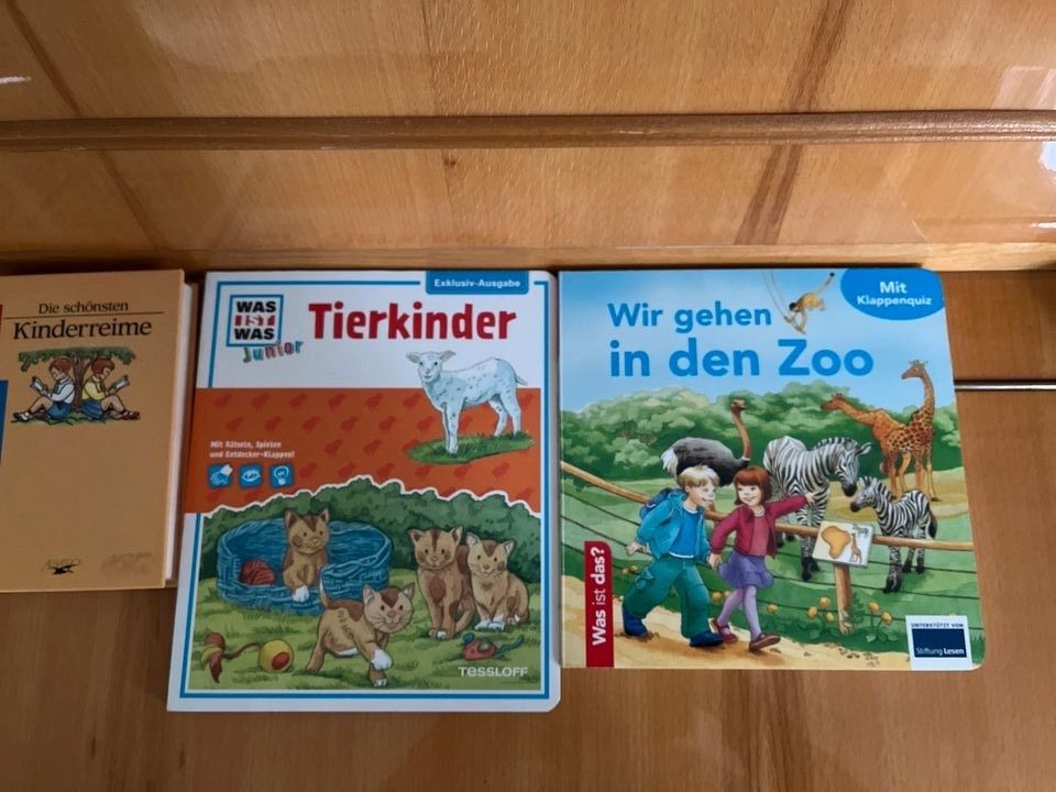 Bücher für Kleinkinder in Petersaurach