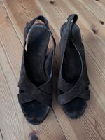 Keilsandalen UGG Sandalen Pumps Brandenburg - Oranienburg Vorschau