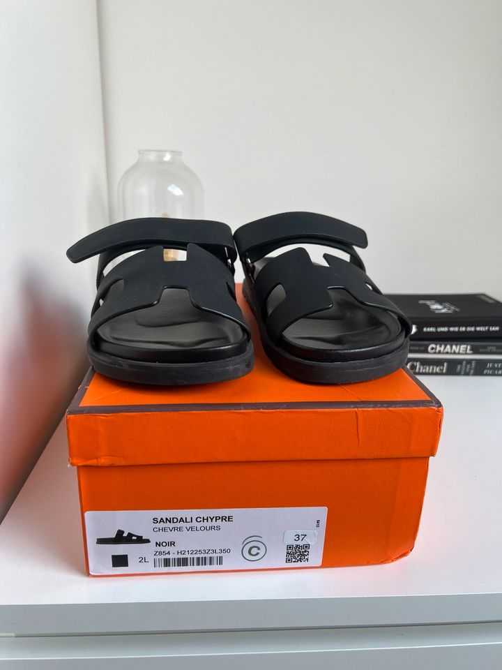 Hermes Chypre Sandalen in Köln