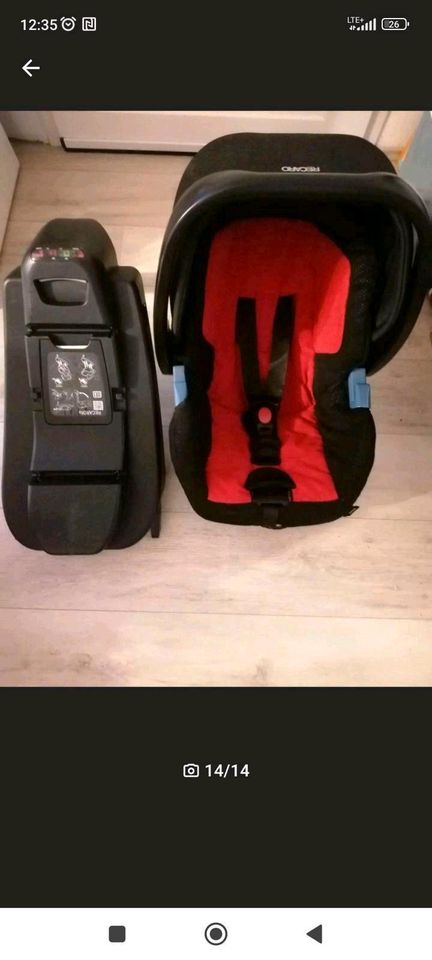 Recaro Privia Babyschale mit Recaro Isofix in Bretten