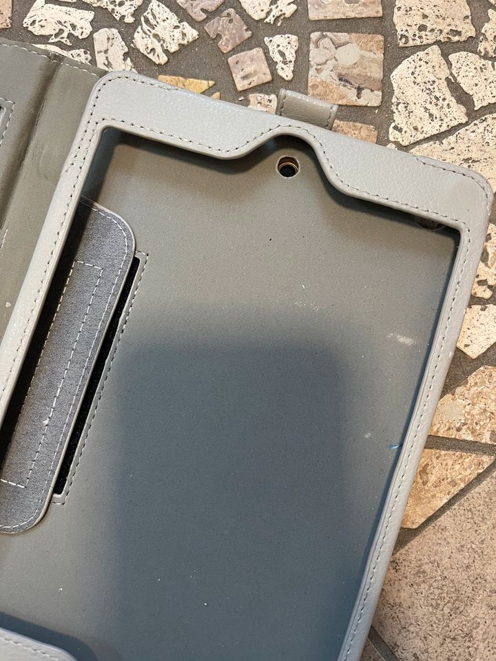 iPad mini Hülle case Schutzhülle passt von 1.-5. Gen kompl 15€ in Brilon