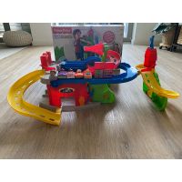 Fisher Price Little People 2 in 1 Autobahn Parkhaus + 5 Wheelies Baden-Württemberg - Mannheim Vorschau