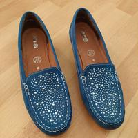 Neue Slipper von Ara in Größe 41 Leipzig - Connewitz Vorschau