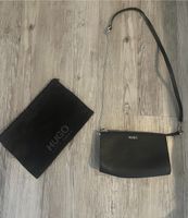 Hugo Boss Handtasche/Clutch Niedersachsen - Wardenburg Vorschau