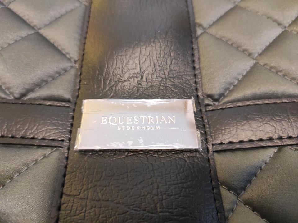 *NEU* Equestrian Stockholm No Boundaries Set FULL  DL / VS in Burgkunstadt